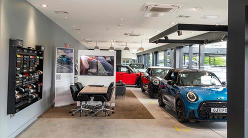 Stratstone BMW & Mini Derby 3