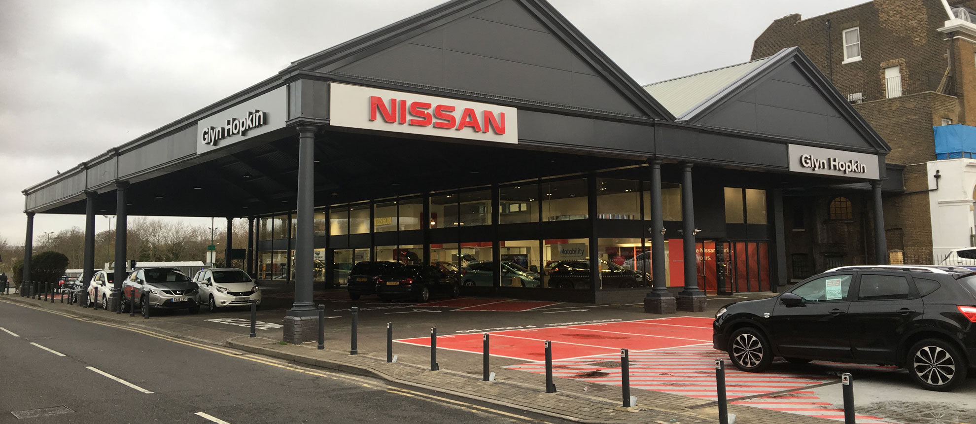 Glyn Hopkin Nissan