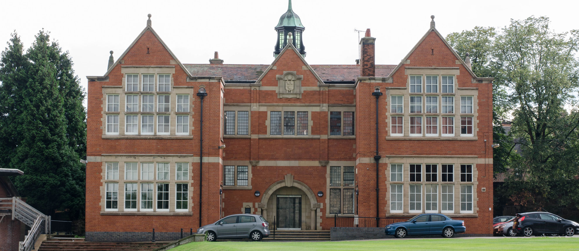 Repton School IT Block